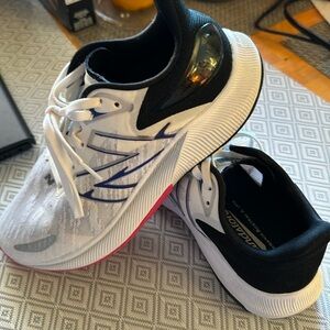 New Balance women’s shoes